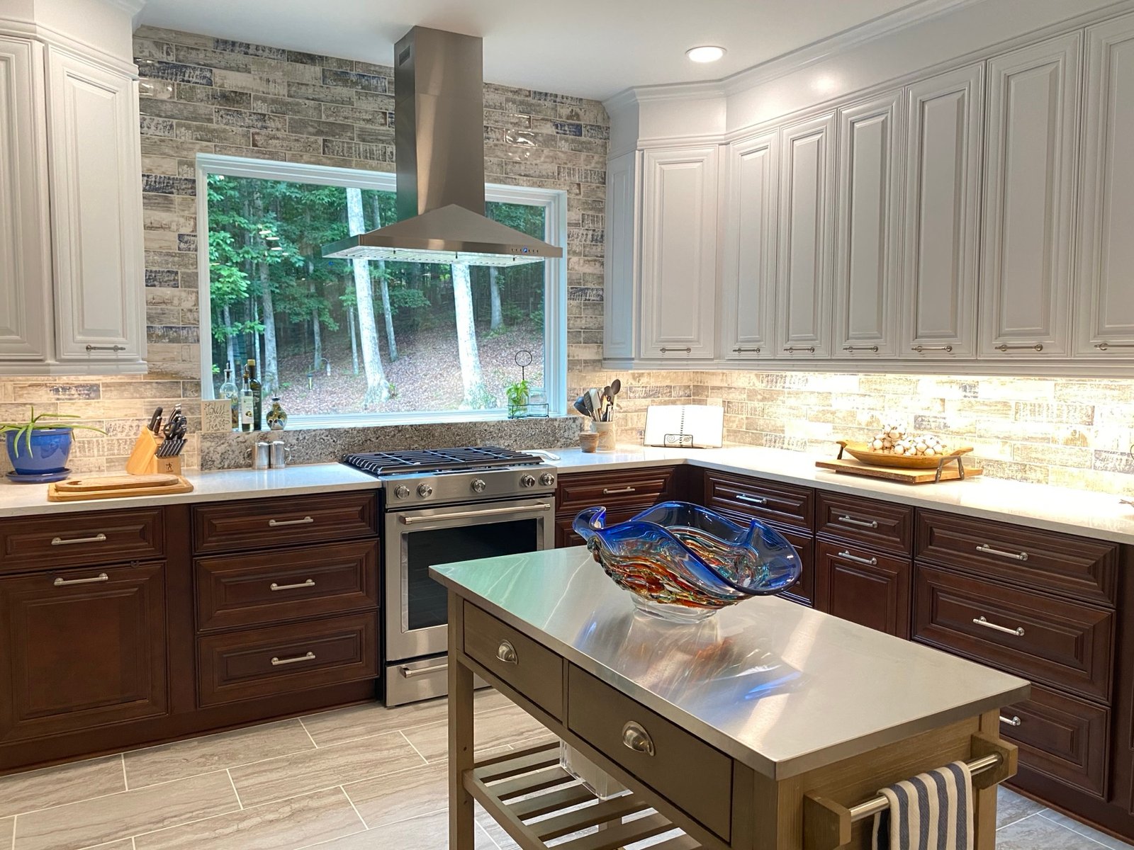Kitchen remodel with natural stone backsplash in Decatur, GA