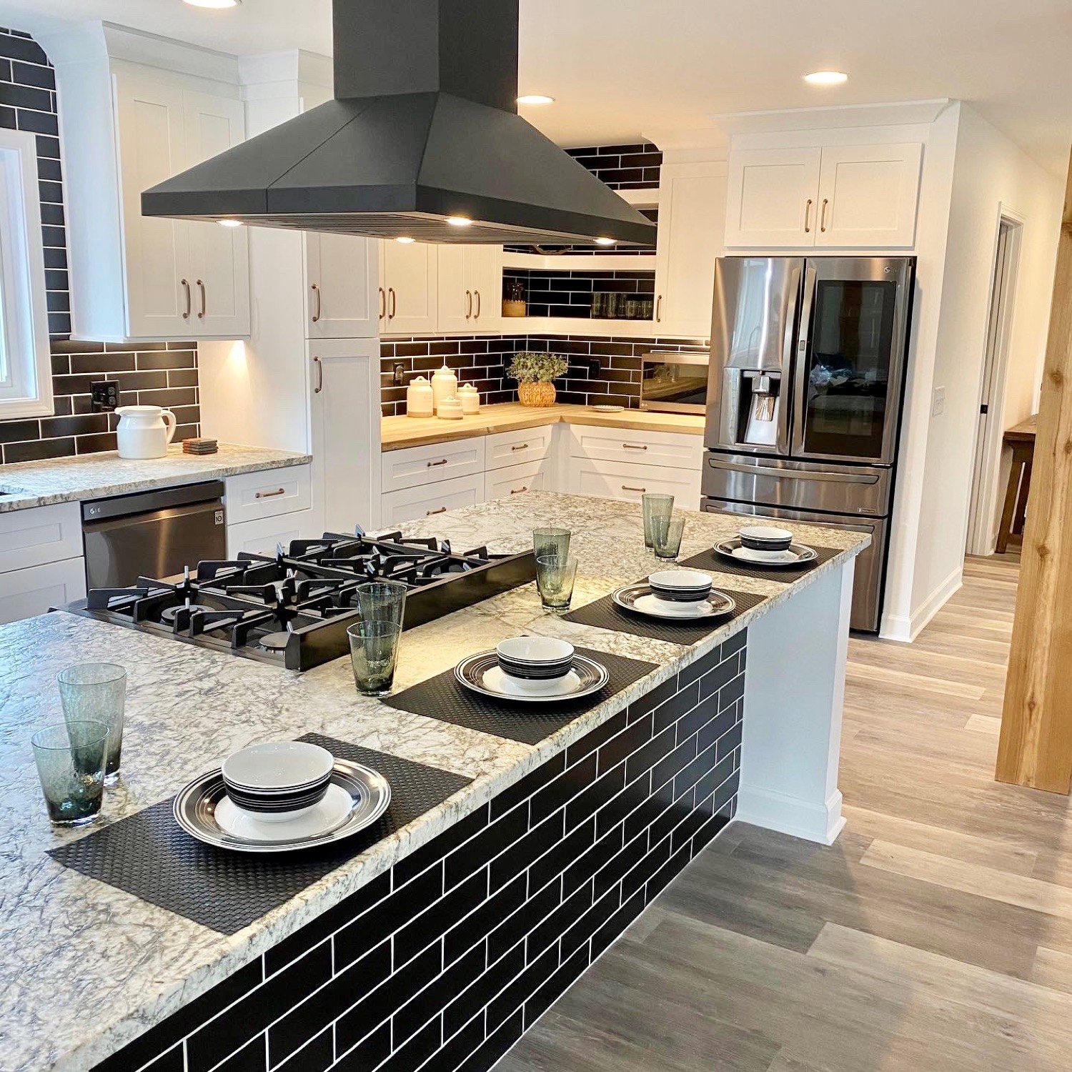 Sneddon Project, Full Home Renovation and Addition by GHIR Construction